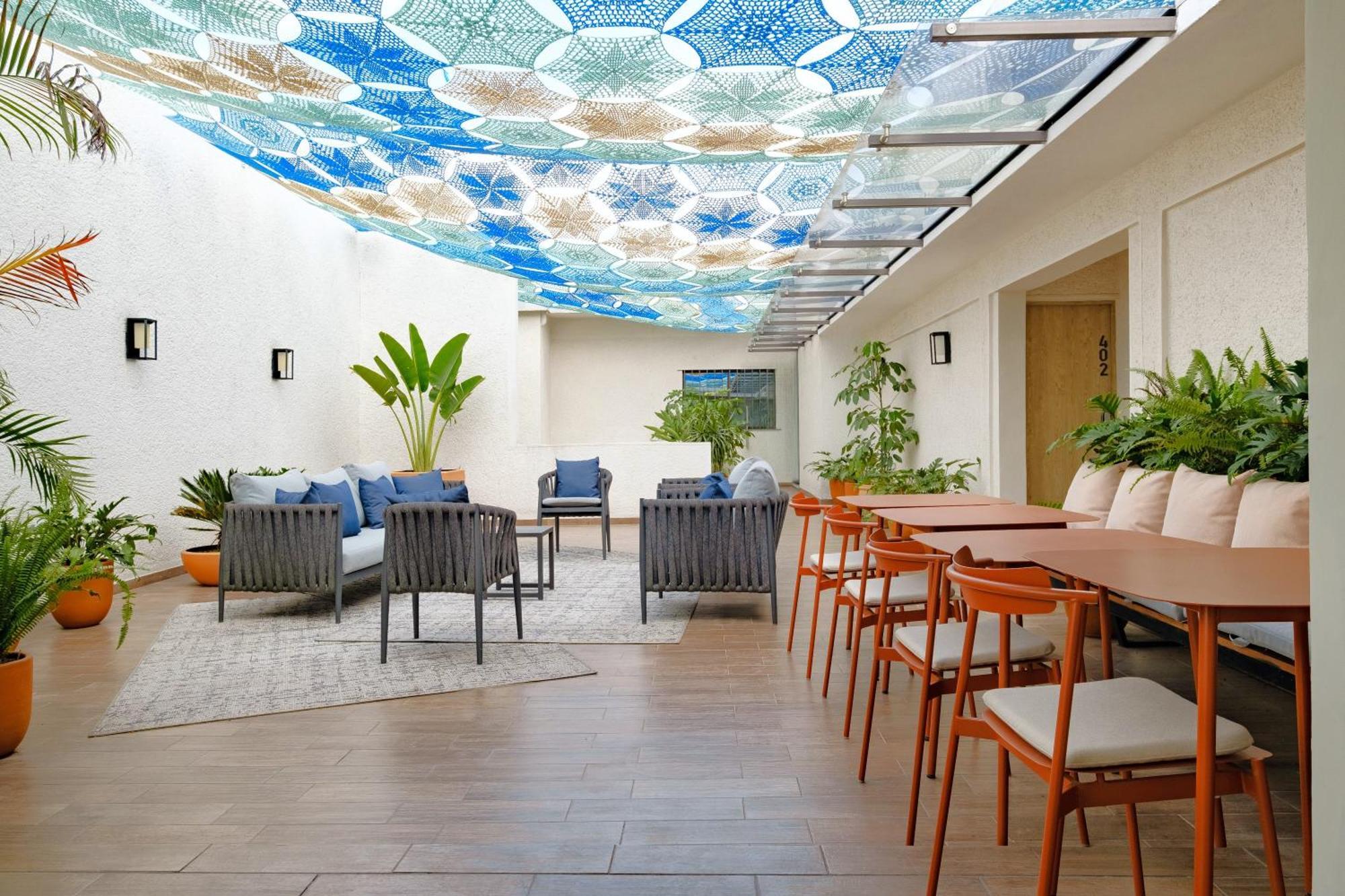 District Polanco By Lumina Mexico-stad